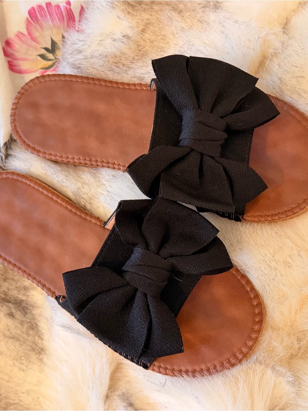 Black Bow Slide Sandals - Women
